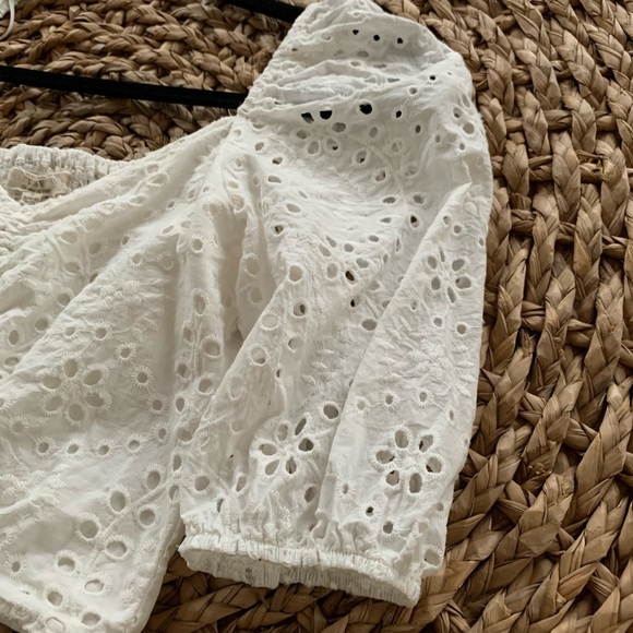 White set - Picture 5 of 5